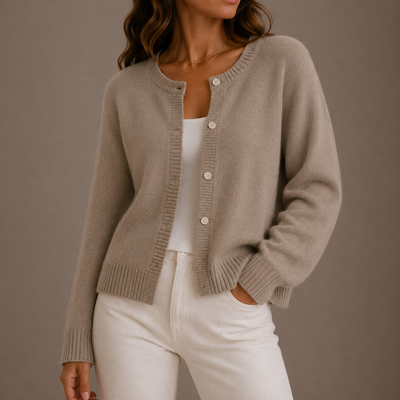 Damen Strickjacke mit Knopfleiste und Rundhalsausschnitt