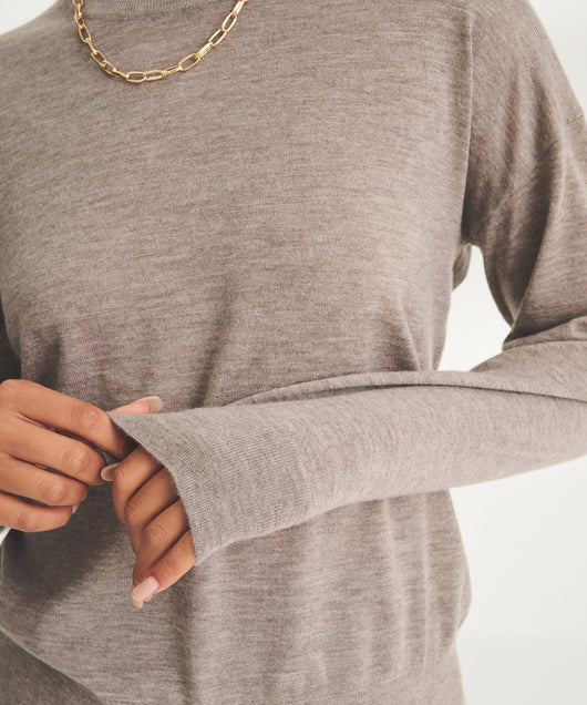 Damen feiner Strickpullover mit Rundhalsausschnitt