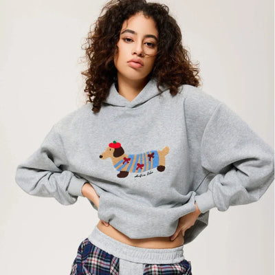 Damen Hoodie mit gesticktem Dackel in Oversize