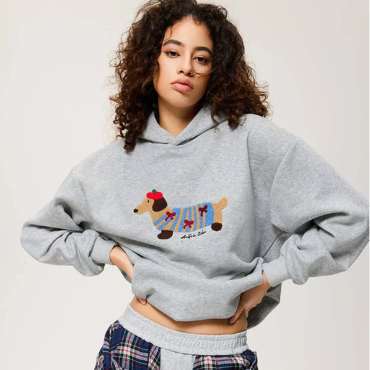 Damen Hoodie mit gesticktem Dackel in Oversize
