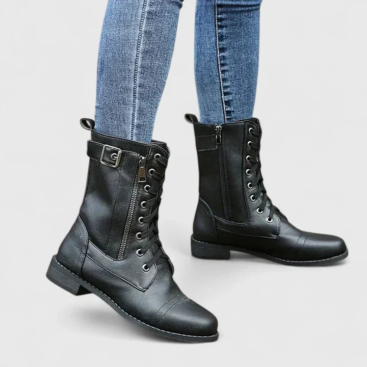 Irmgard – Stiefeletten mit Schnürung und Reißverschluss