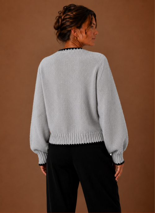Damen Strickjacke mit Wellenkante und Schleife