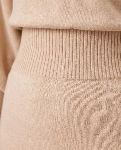 Elodie Strickkleid midi mit Rollkragen – Beige