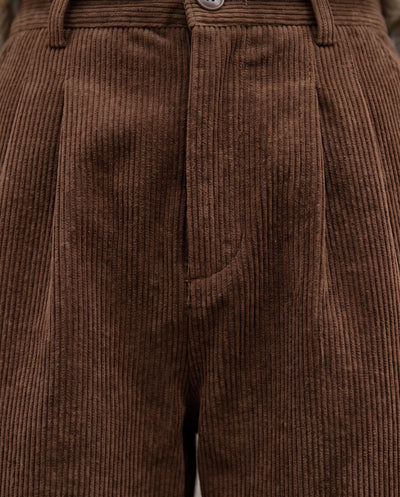 Tilda Hose weit mit hohem Bund aus Cord – Braun