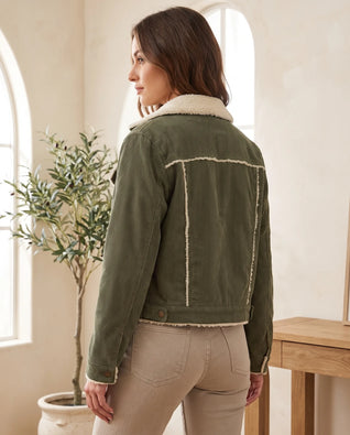 Sage Kurzjacke aus Cord mit Plüschkragen – Olivgrün