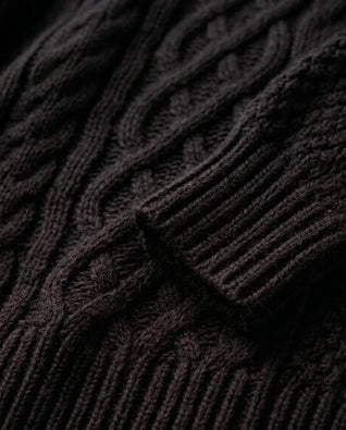 Maren Strickkleid oversized mit Zopfmuster – Schwarz