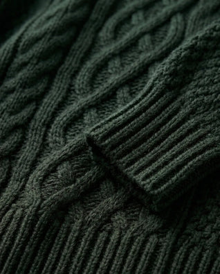 Maren Strickkleid oversized mit Zopfmuster – Waldgrün