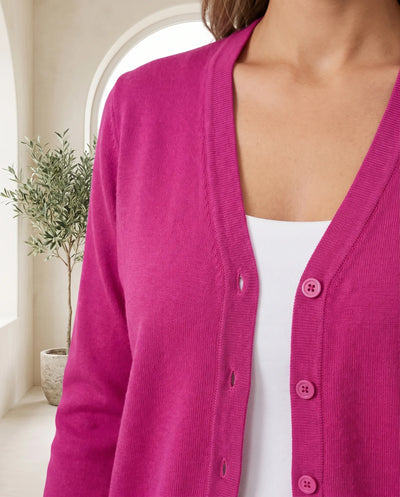 Odette Strickjacke feinstrick mit V-Ausschnitt – Rosenrot