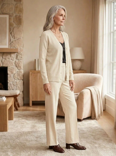 Odette Strickjacke feinstrick mit V-Ausschnitt – Weiß