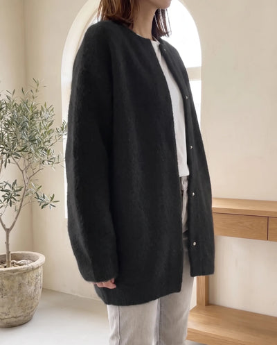 Wren Strickjacke oversized mit Druckknöpfen – Schwarz