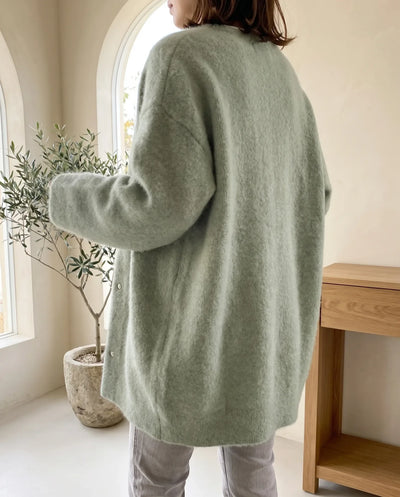 Wren Strickjacke oversized mit Druckknöpfen – Salbeigrün