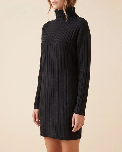 Ada Strickkleid mini mit Rollkragen