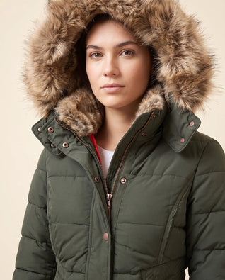 Iris Steppjacke wattiert mit Kapuze