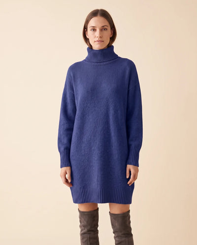 Tess Strickkleid mit Rollkragen