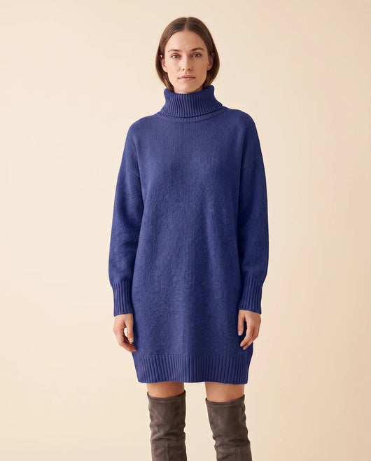 Tess Strickkleid mit Rollkragen