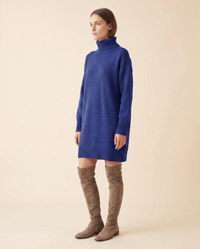 Tess Strickkleid mit Rollkragen