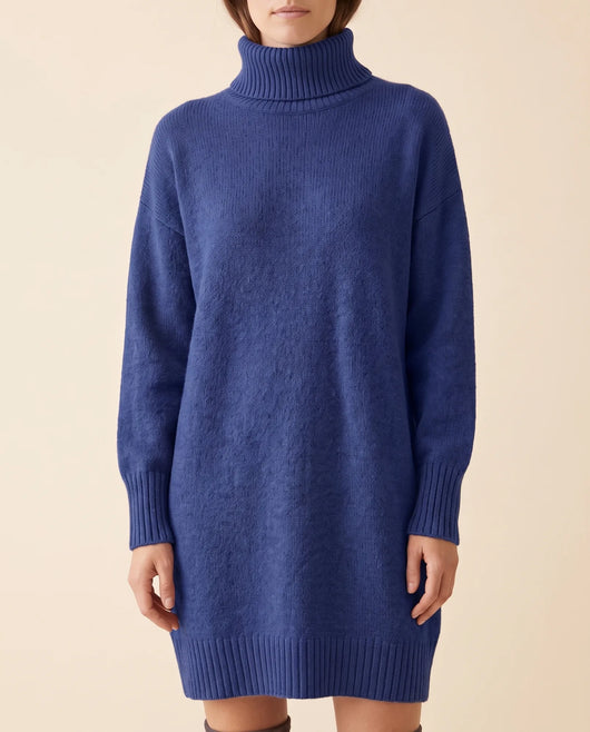 Tess Strickkleid mit Rollkragen