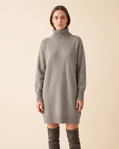 Tess Strickkleid mit Rollkragen