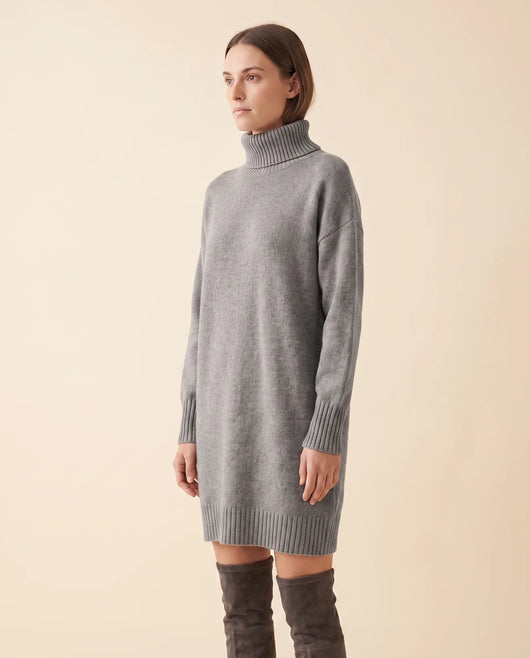 Tess Strickkleid mit Rollkragen