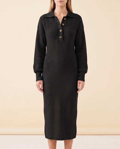 Una Strickkleid midi mit Kragen und Knopfleiste