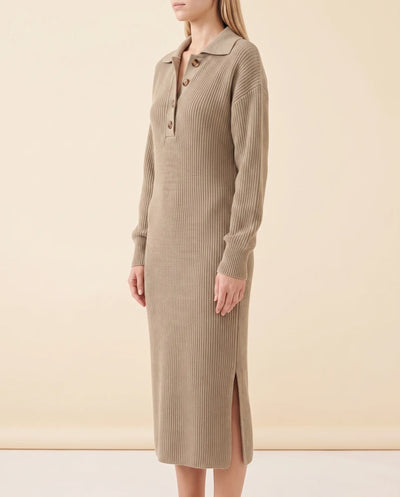 Una Strickkleid midi mit Kragen und Knopfleiste