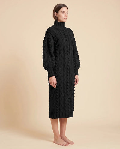 Viola Strickkleid midi mit Rollkragen und Zopfmuster