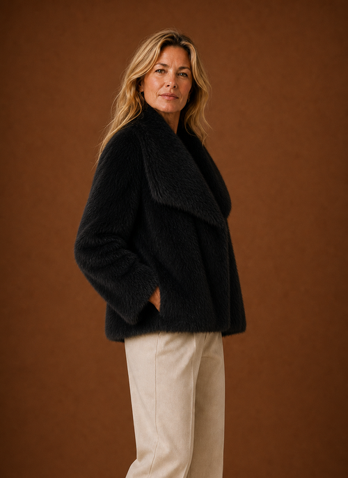 Damen Mantel aus Kunstfell