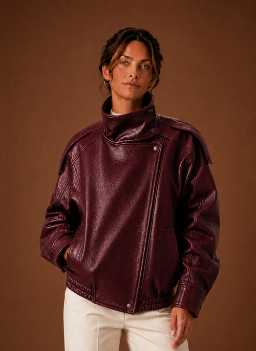 Damen Jacke mit Stehkragen in gerader Form