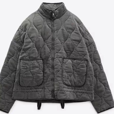 Lena | Damen Cropped Steppjacke mit Stehkragen Reißverschluss und Taschen