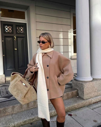 Marie | Damen Oversized Wollmantel mit Knopfverschluss in Herbstfarben
