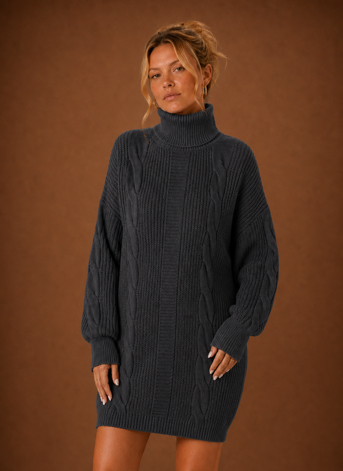 Damen Strickkleid mit Rollkragen