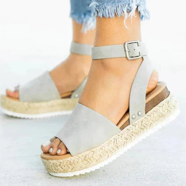 ErgoSandale– Sommerlich Elegante Plateau-Sandalen (Ergonomisch)