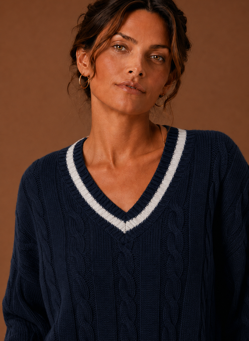 Damen Zopfstrickpullover mit V-Ausschnitt