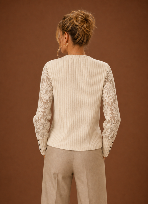 Damen Rippstrickpullover mit Spitzenärmeln