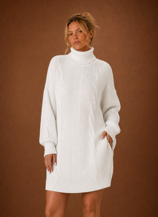Damen Strickkleid mit Rollkragen