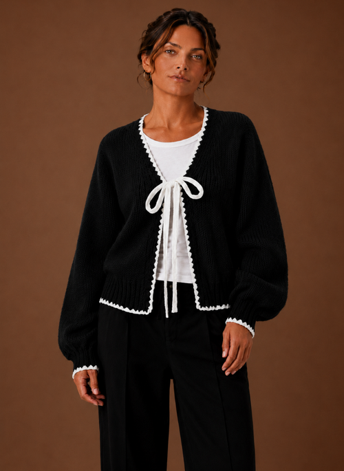 Damen Strickjacke mit Wellenkante und Schleife